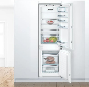 Встраиваемый холодильник Bosch KIN86AF3M81.jpg